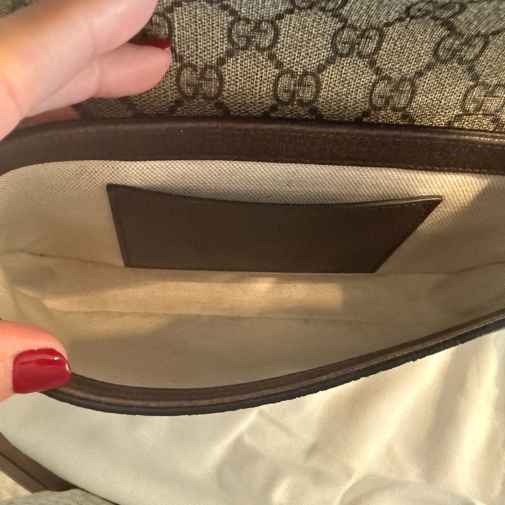 Gucci Monogram Beige and Brown Bag with Card Holder - Picture 11 of 14